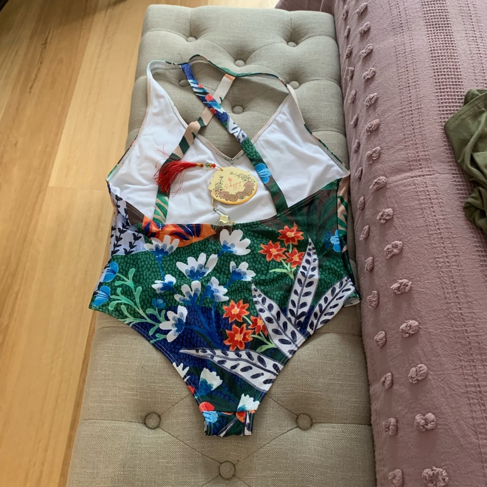 Brand new unworn bathers with tags - Picture 2 of 2